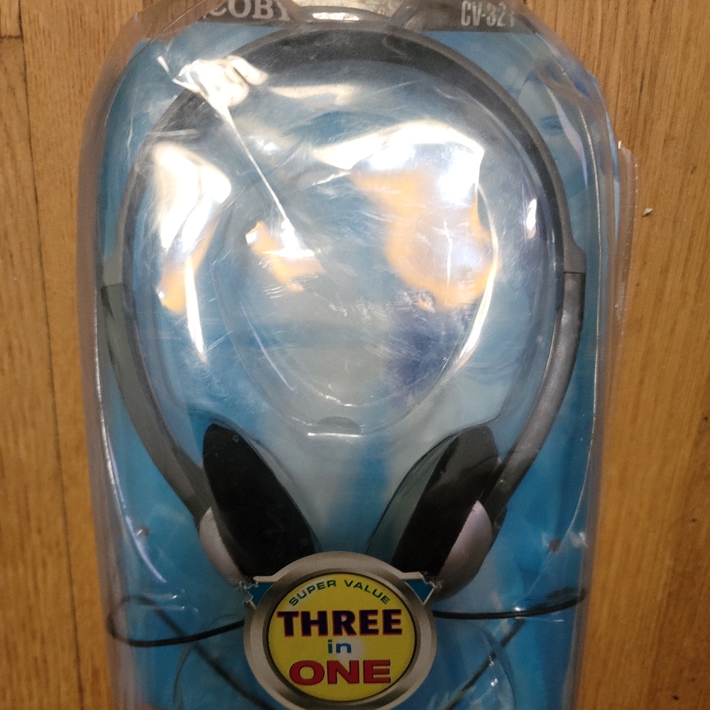 COBY LIGHTWEIGHT HEADPHONES